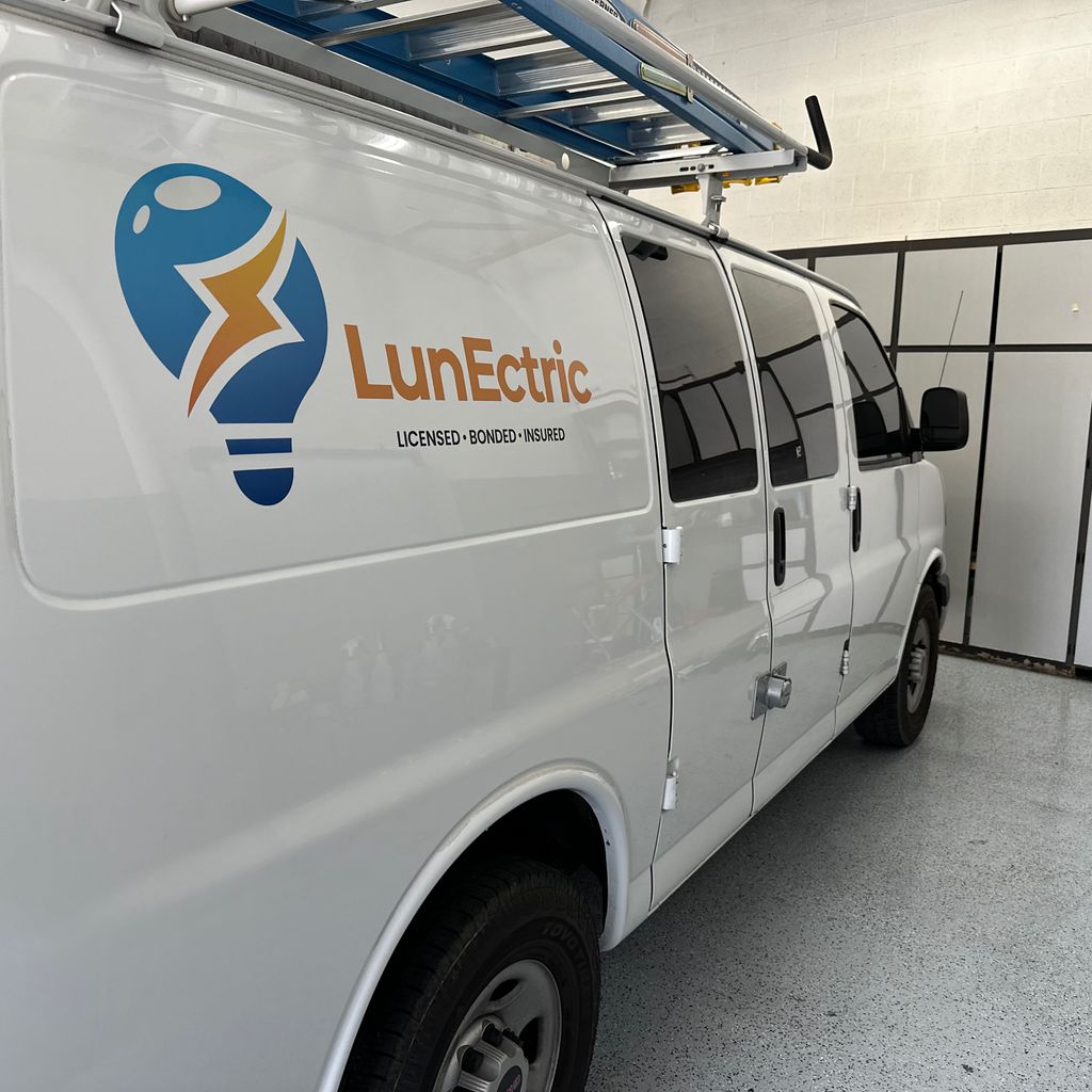 LunEctric LLC