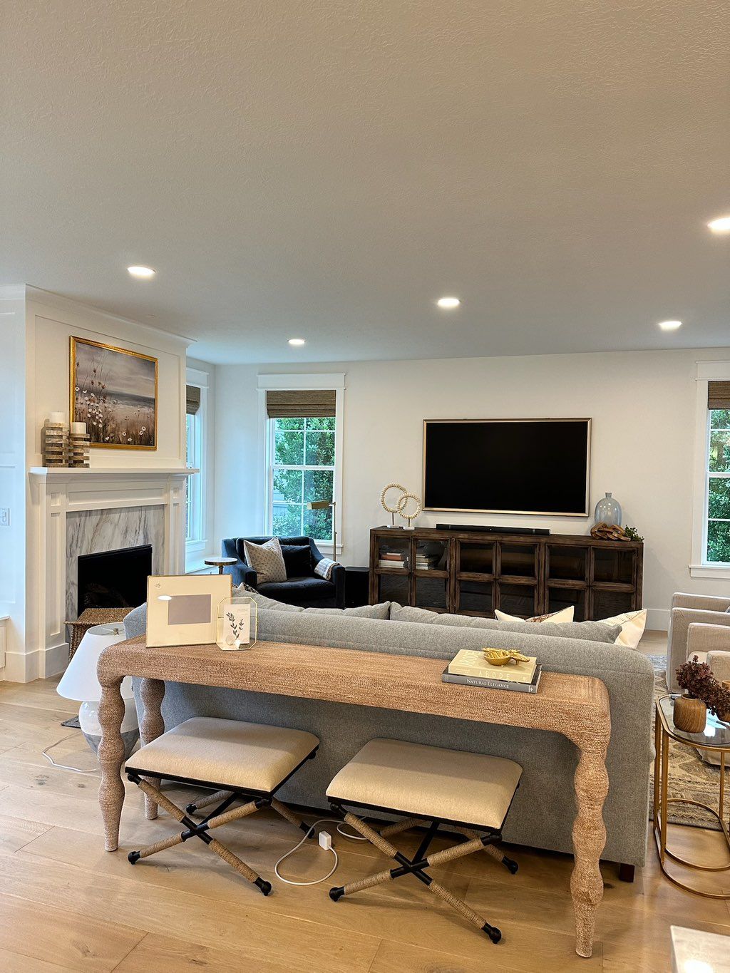 Interior Designer Project: Furniture assembly, bli