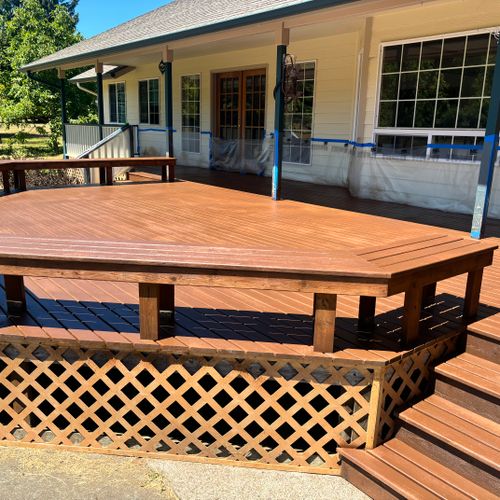 Deck Staining and Sealing