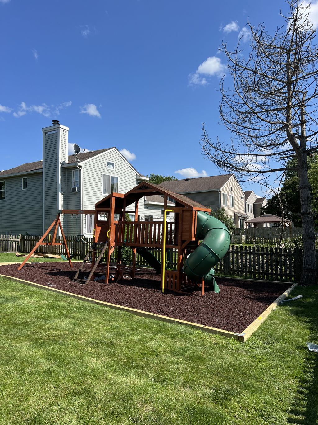 Play Equipment Construction and Assembly