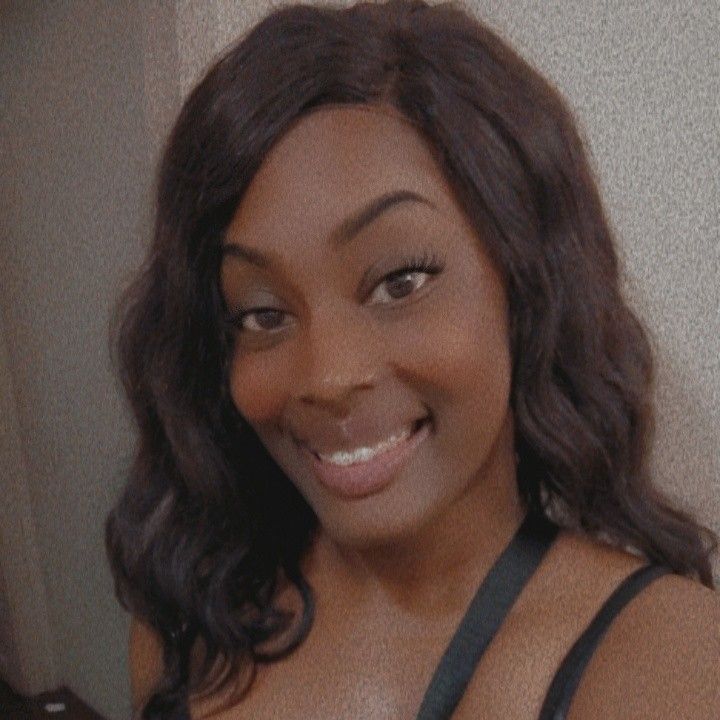 Simone cleaning business
