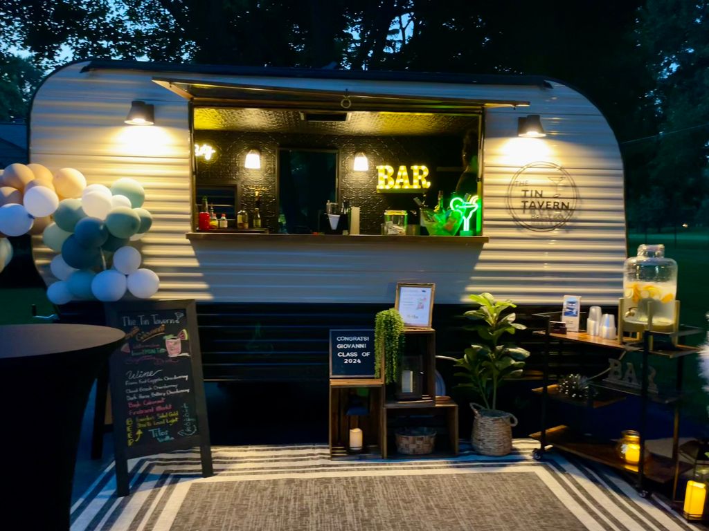 The Tin Tavern Mobile Bar Service
