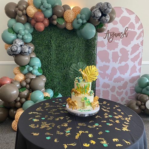 She did the backdrop for my sons first birthday pa