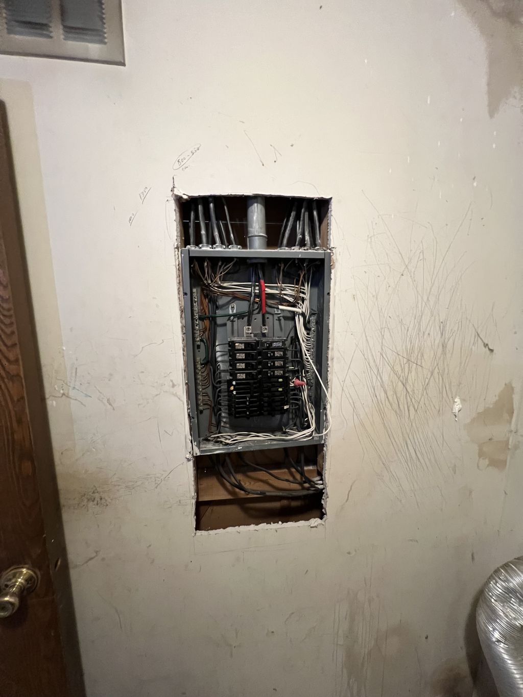 Circuit Breaker Panel or Fuse Box Repair