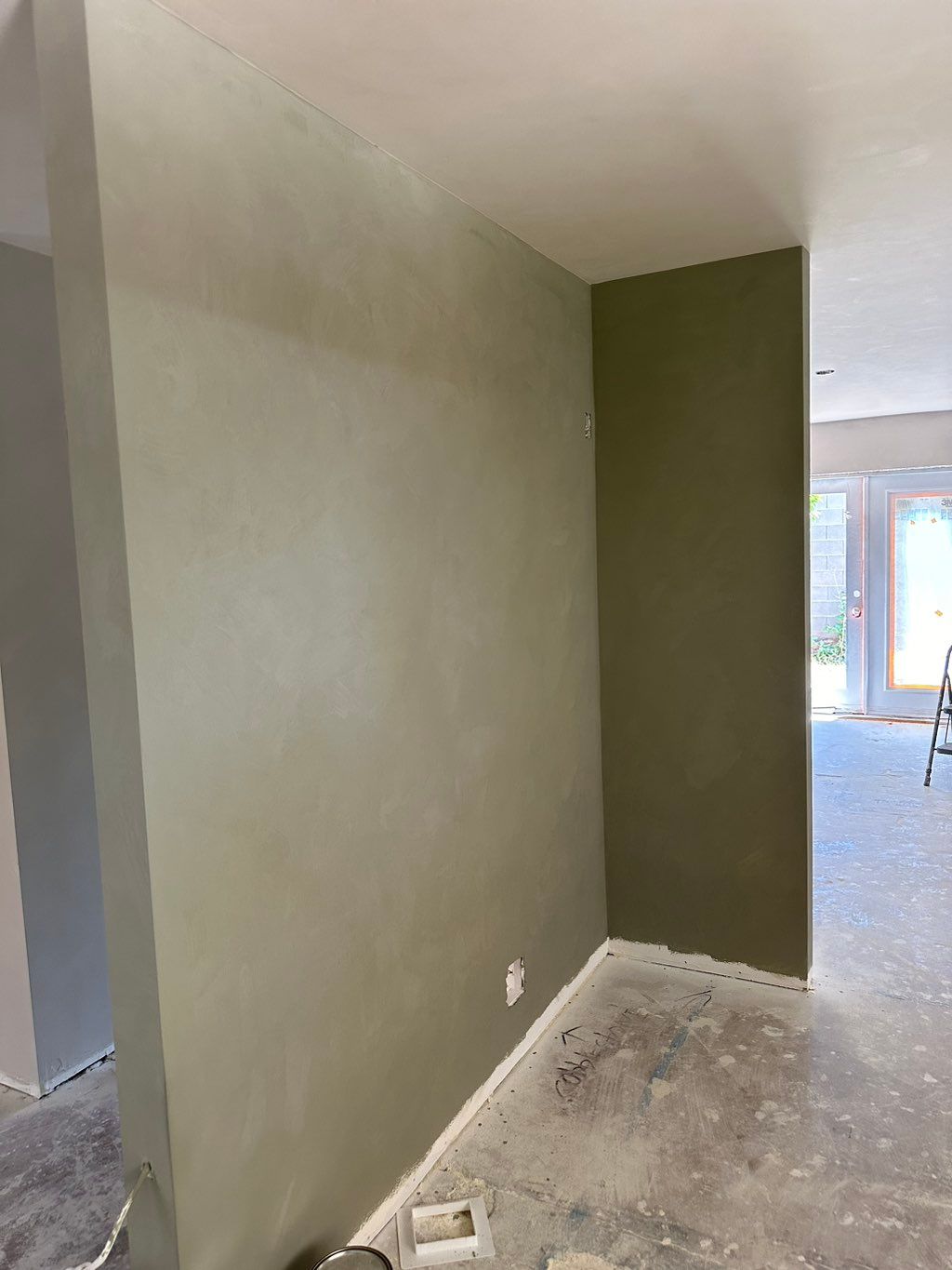 Plaster finish line wash paint technique 