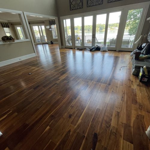 Hardwood Floor Refinishing