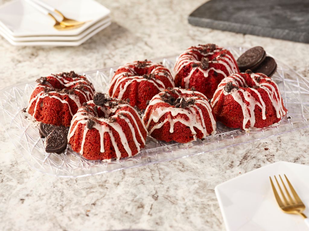 Petite Red Velvet Oreo Pound Cakes