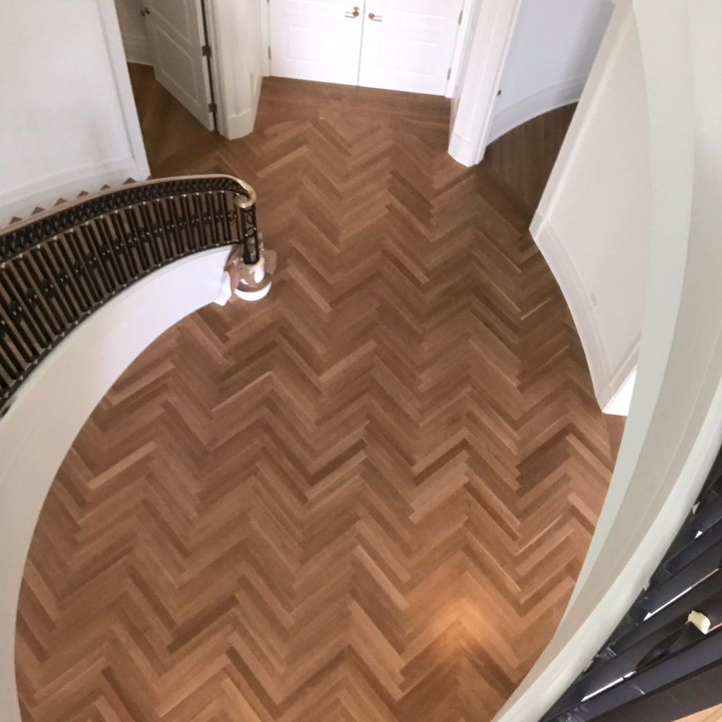 Lorenzo’s Flooring