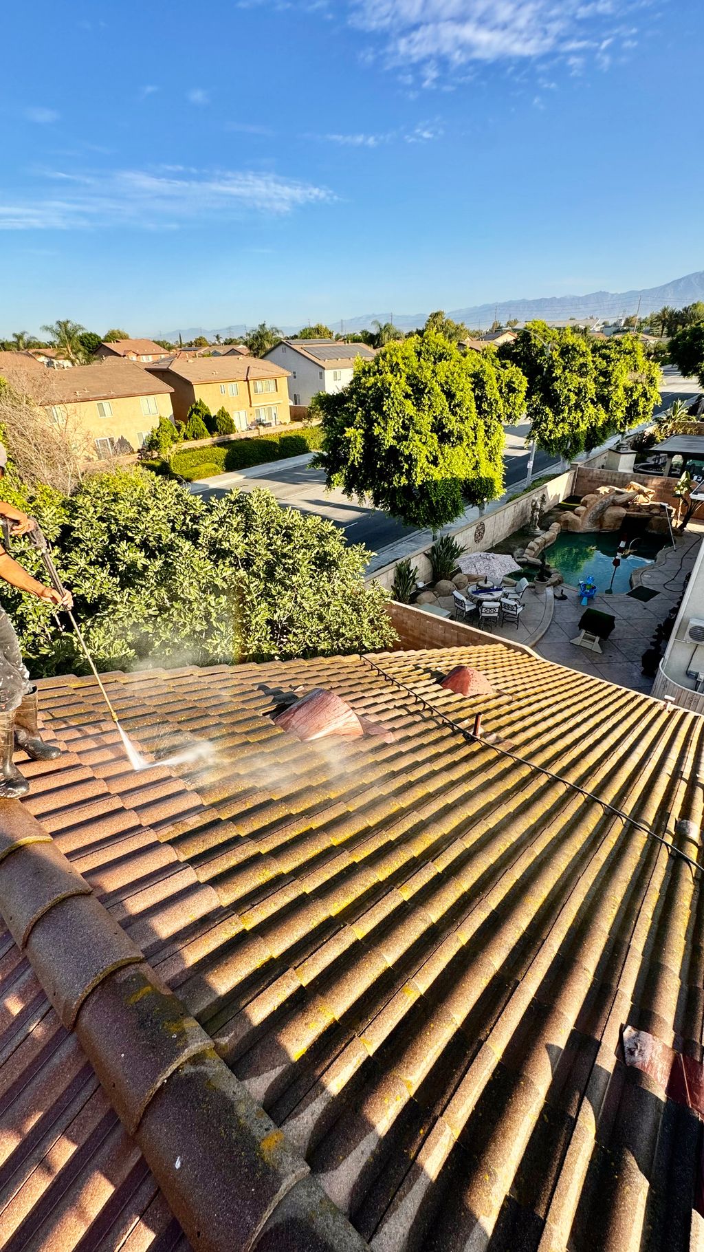 Roof Cleaning