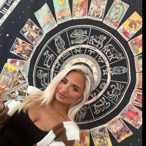 Psychic moon and energy healing
