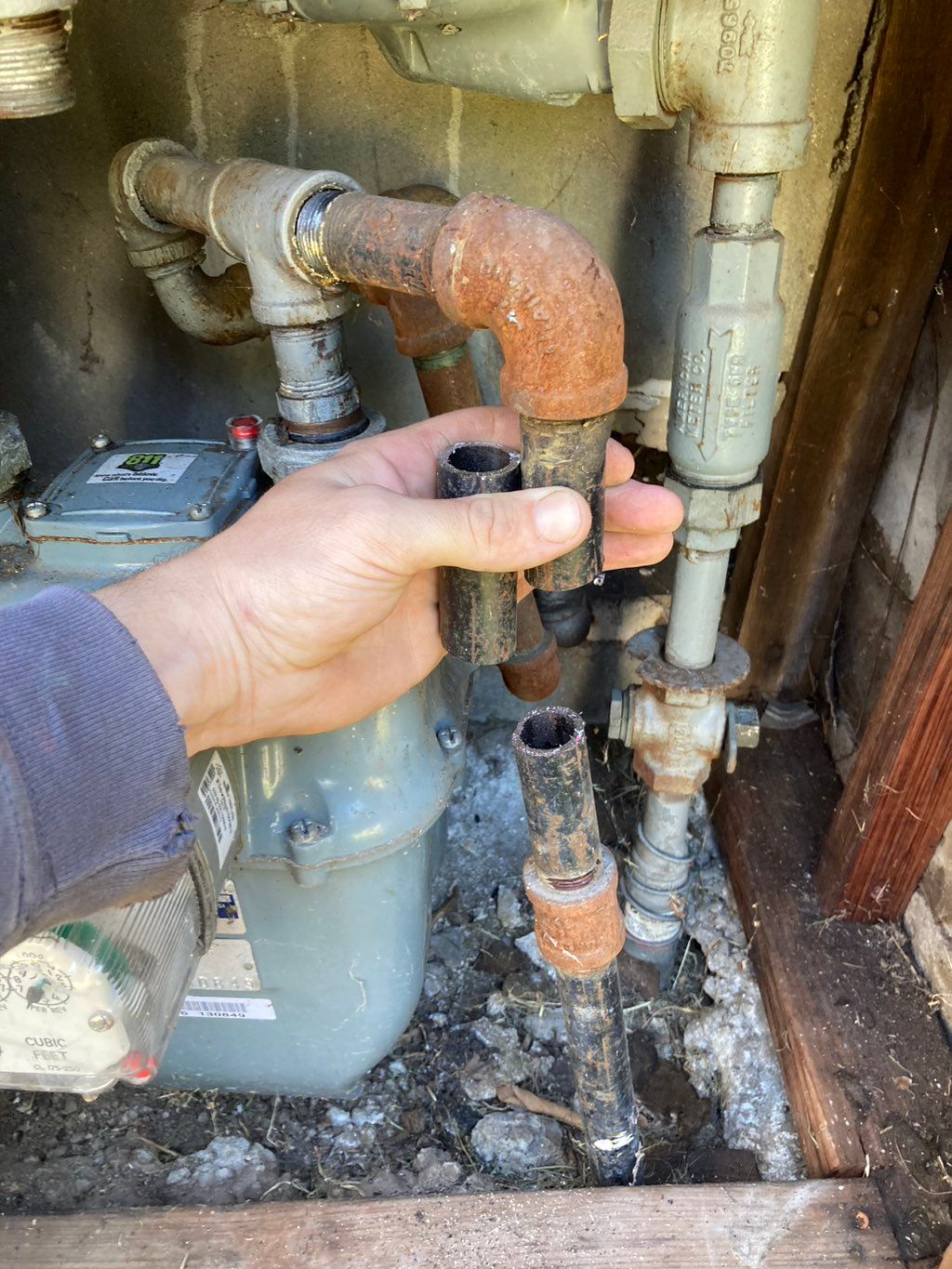 Before pic (gas shutoff valve install)