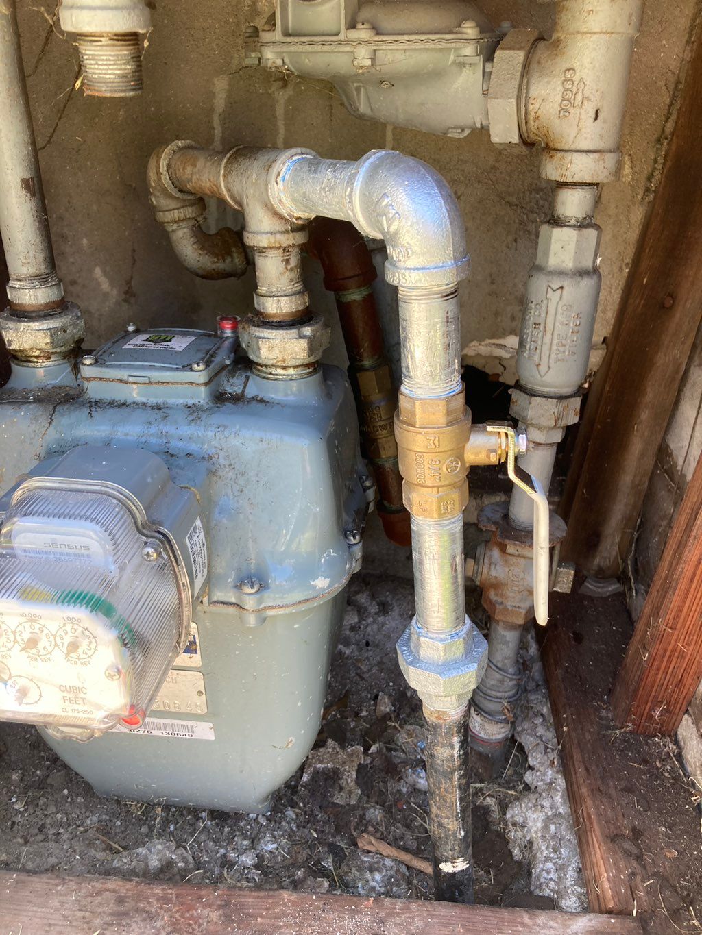 Gas shutoff valve install
