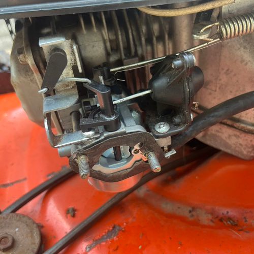 Lawn mower Carburetor rebuild 