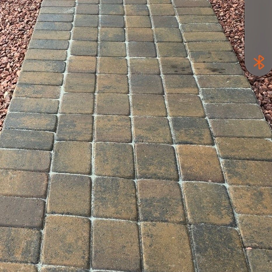 Tucson Landscaping and Tree Service LLC
