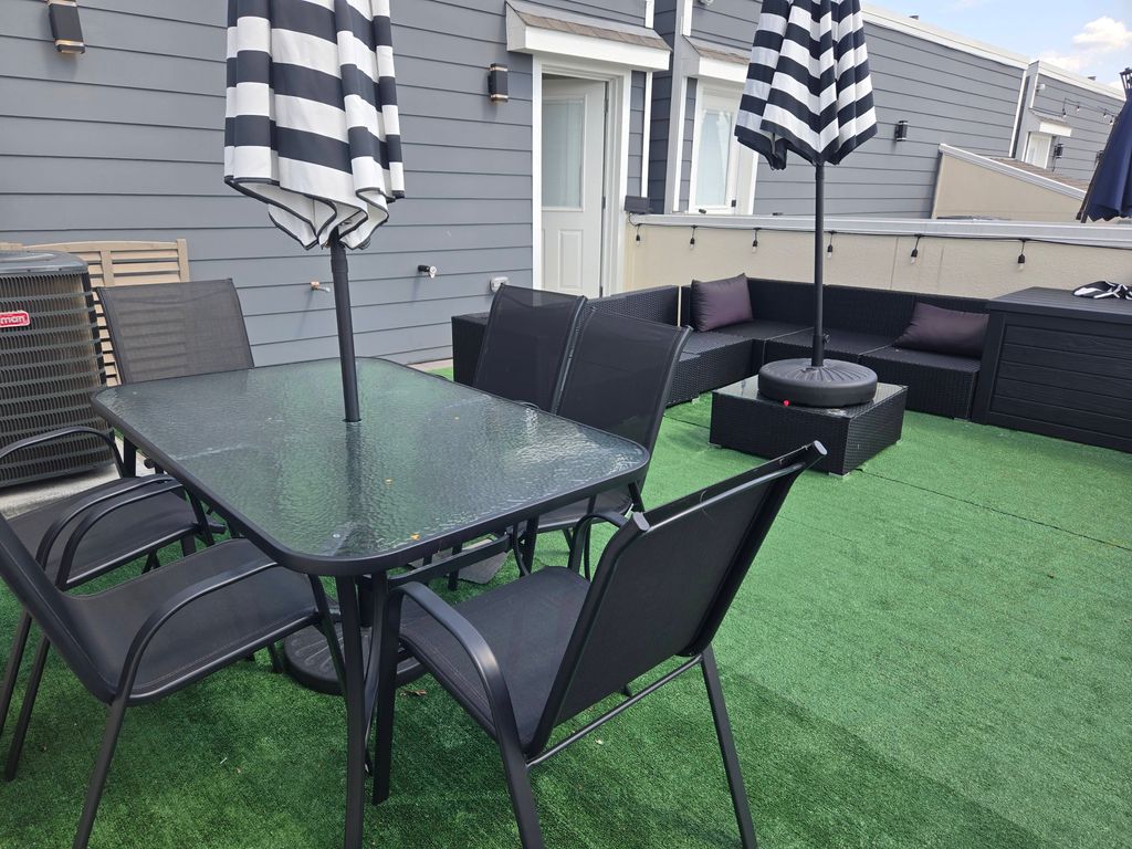 rooftop  patio