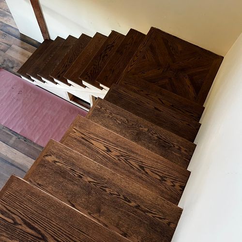 Here’s a beautiful Oak staircase after being stain