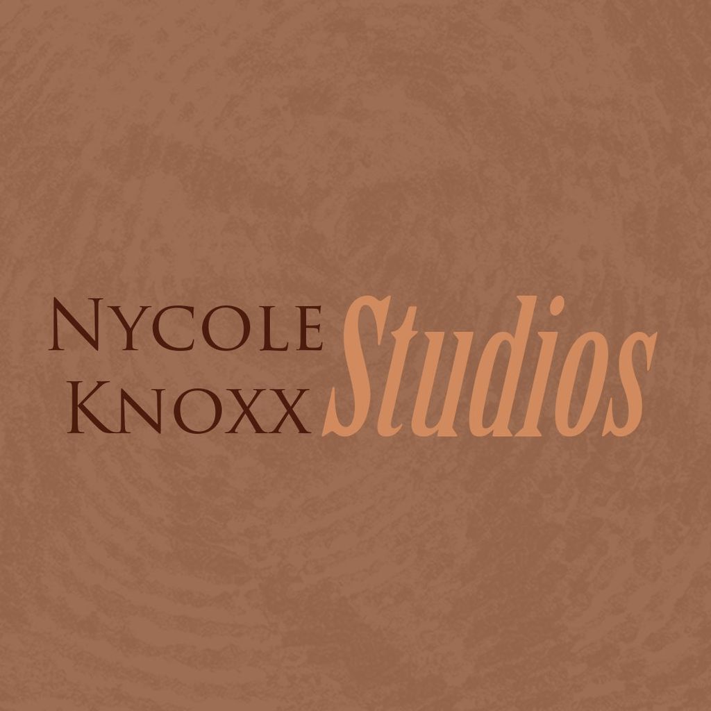 Nycole Knoxx Studios