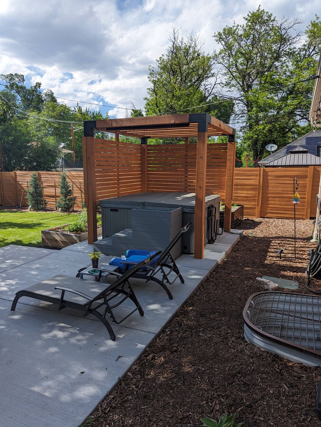 stain fence and pergola