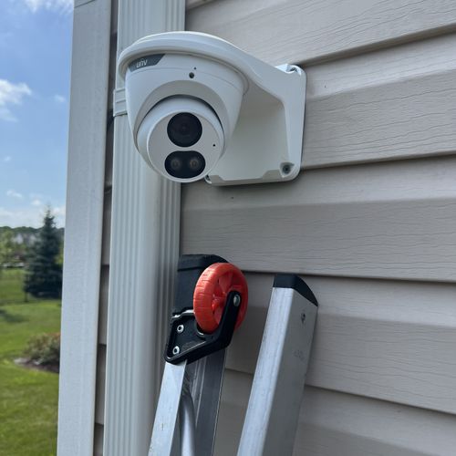 Home Security and Alarms Install