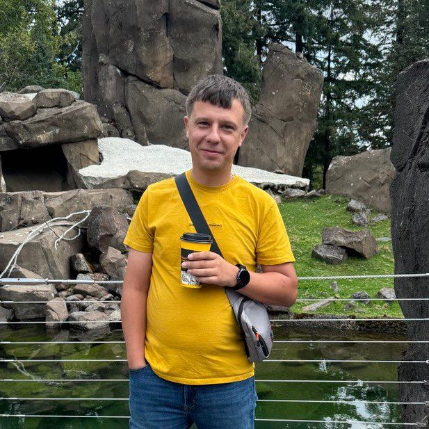 Dmitrii K.