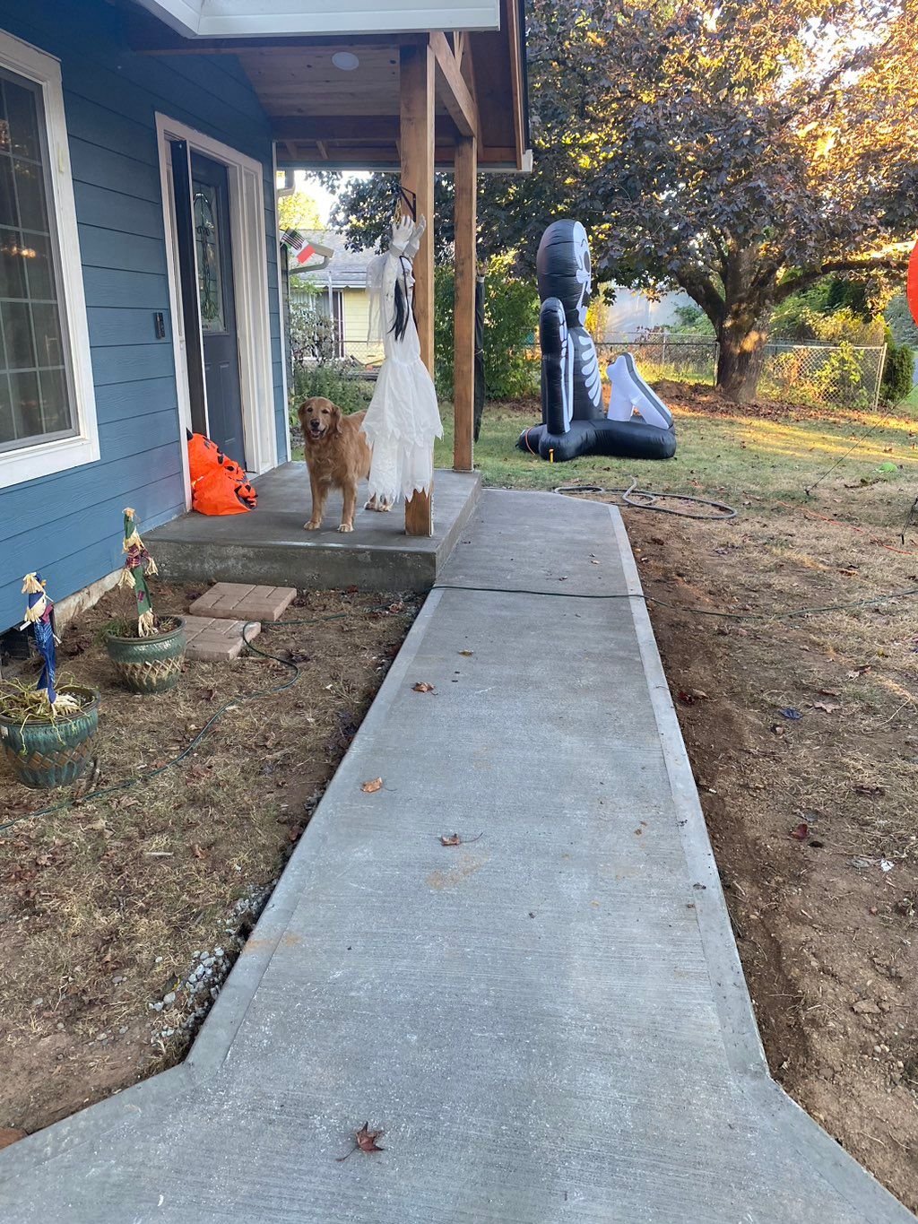 Concrete walkway