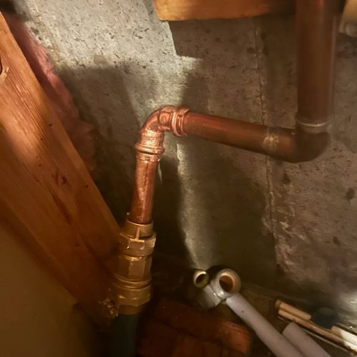 Daniel fixed a main water pipe leak. He was profes