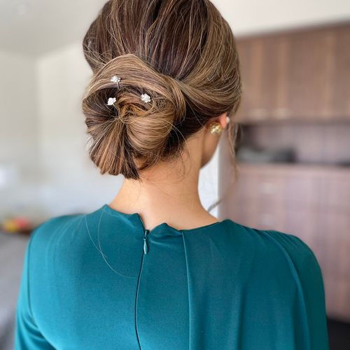 Bridesmaid updo 