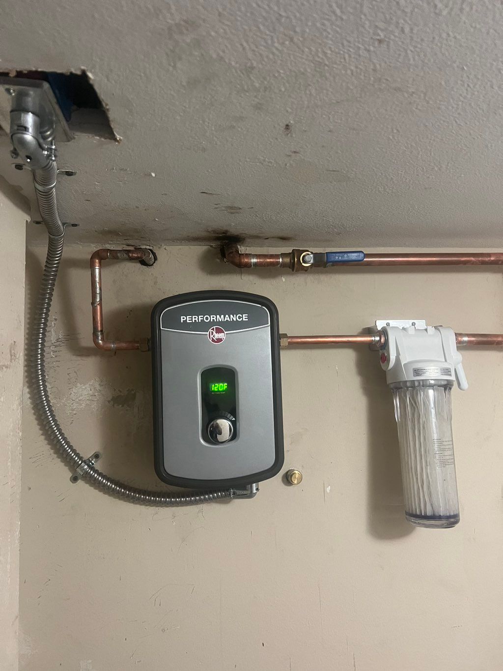 Tankless water heater