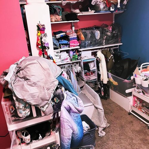 Kids Closet Before - Elkdridge