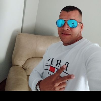 Avatar for everything in moving for you.