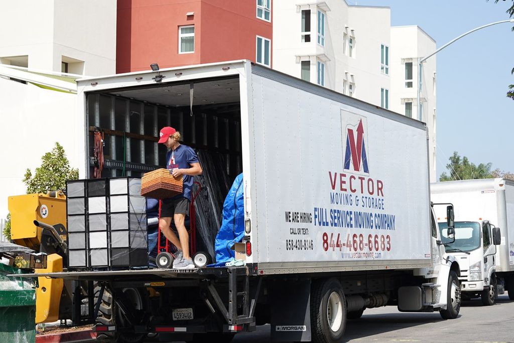 Truck unloading San Diego movers