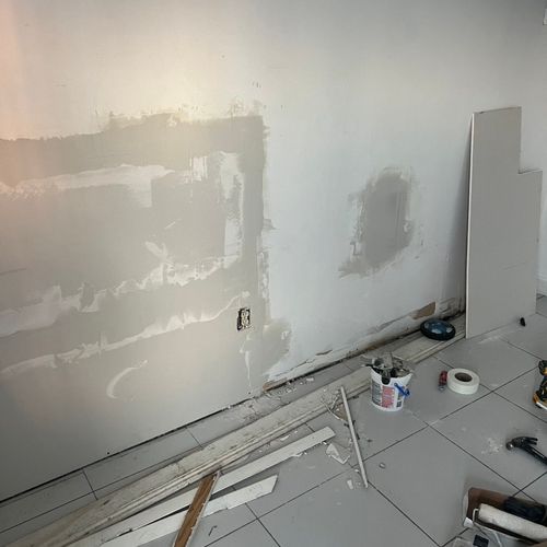 Drywall repair after and before painting 