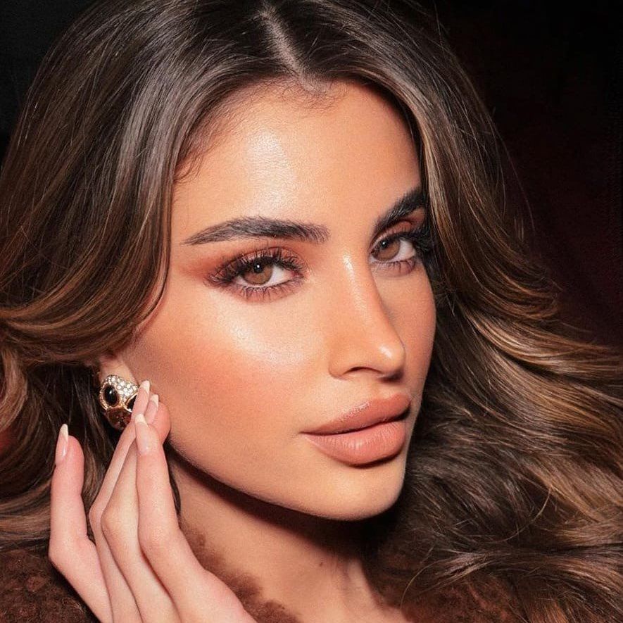 Makup by Zahra