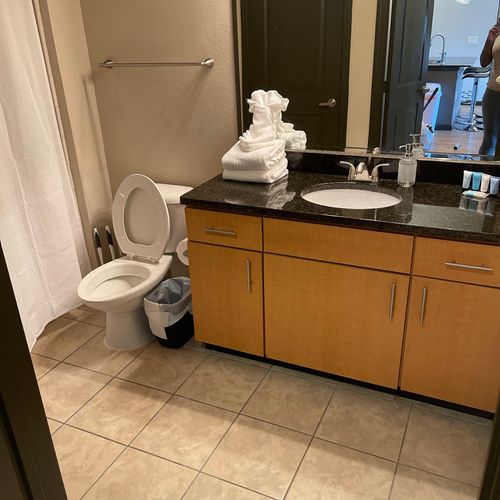 airbnb bathroom set up