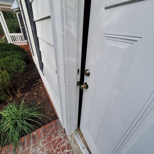 Door jam repair