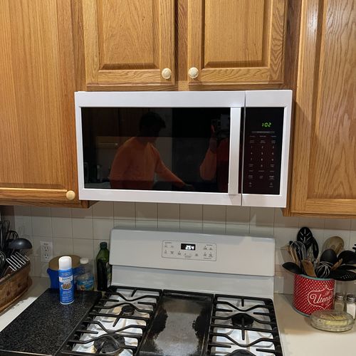 Microwave removal and new installation