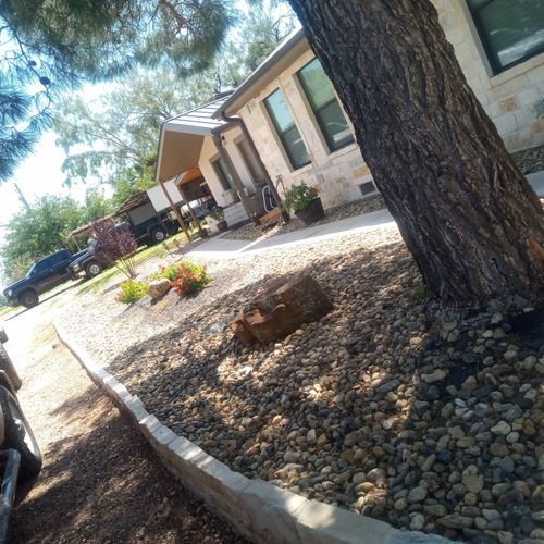 homeowner request front yard be cleaned up 