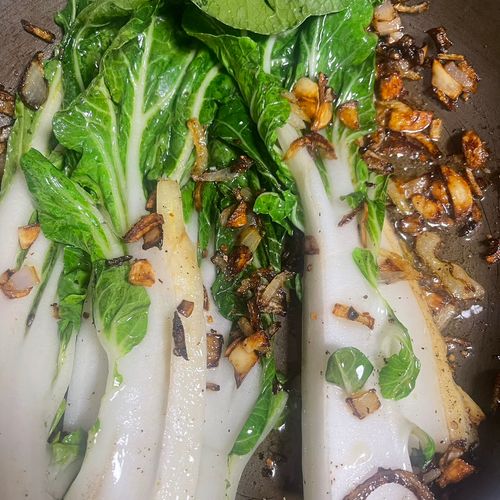 GARLIC BOK CHOY