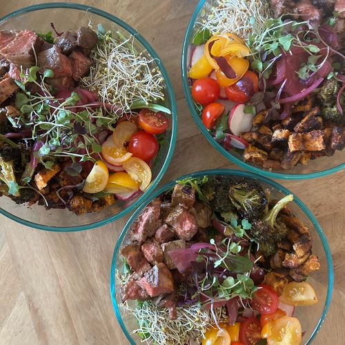 grass fed Steak bowls w/ sweet potato 