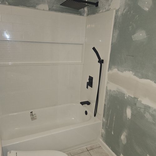 Shower and Bathtub Repair