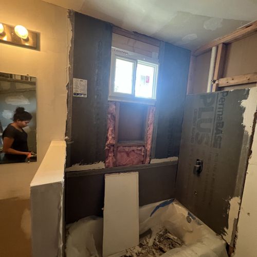 Tile Installation and Replacement