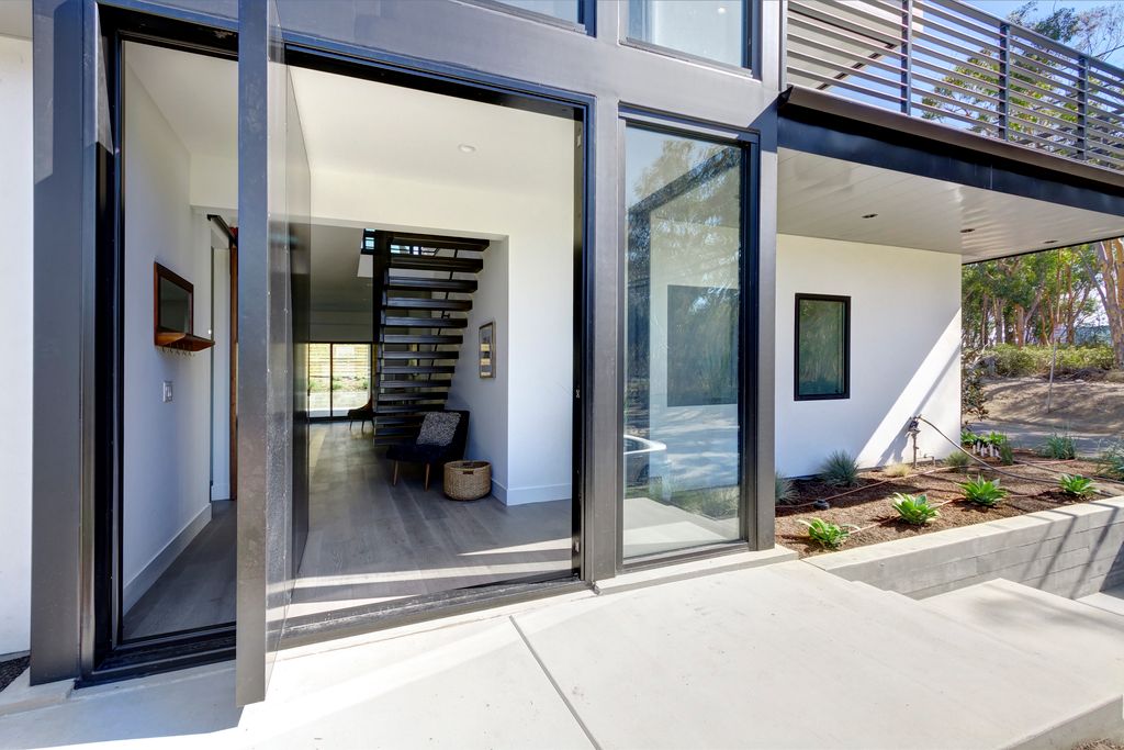 La Jolla spec house