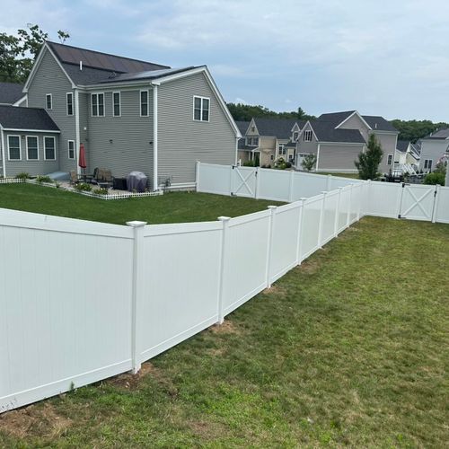 Vinyl fence in wonsoket ri