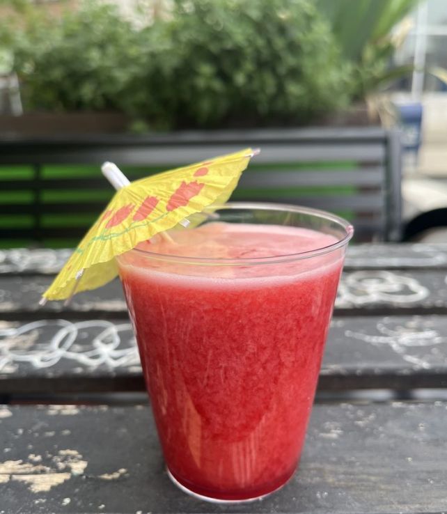 Clover Club Mocktail (Stand Version)