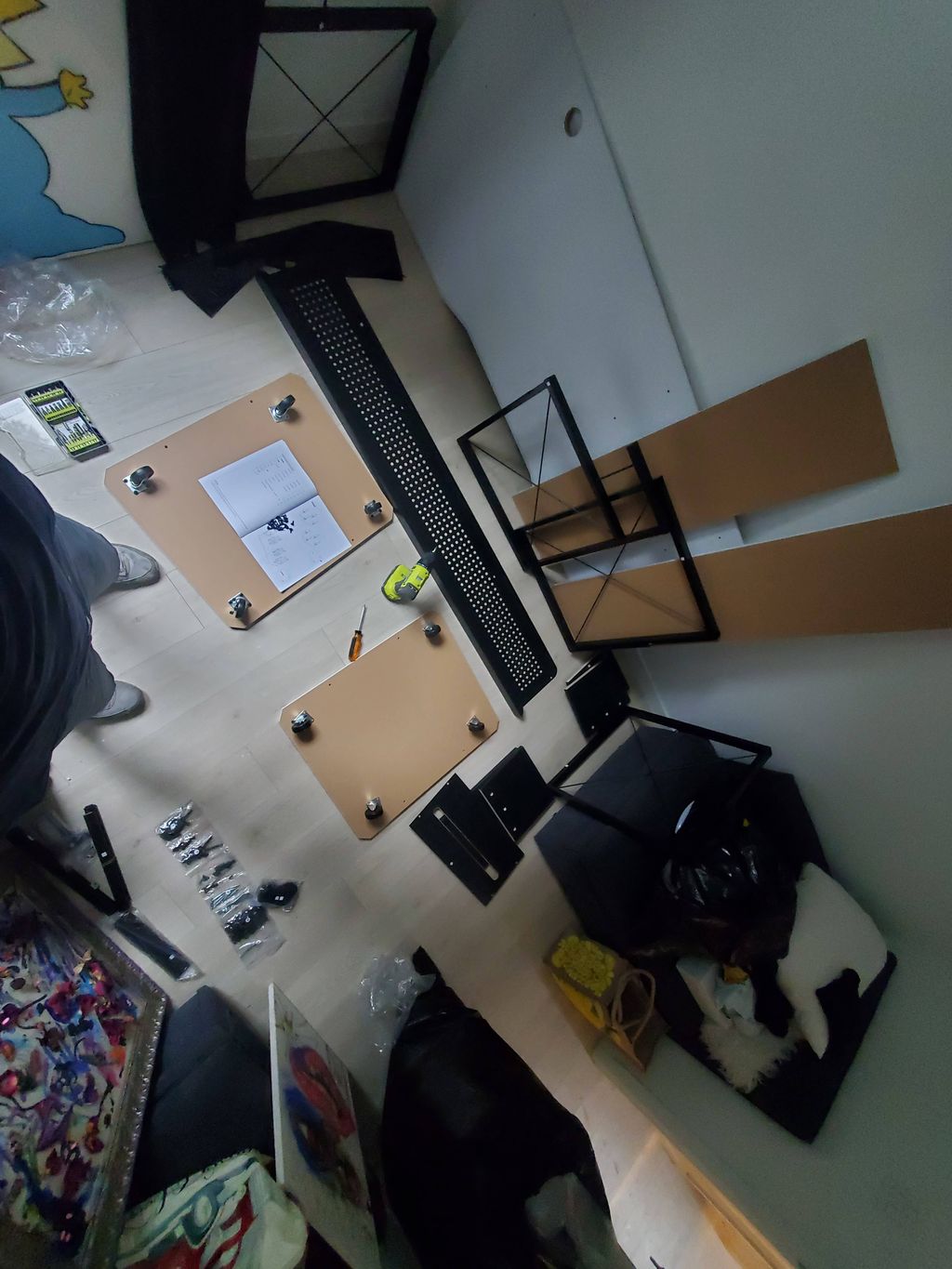 Desk Assembly 