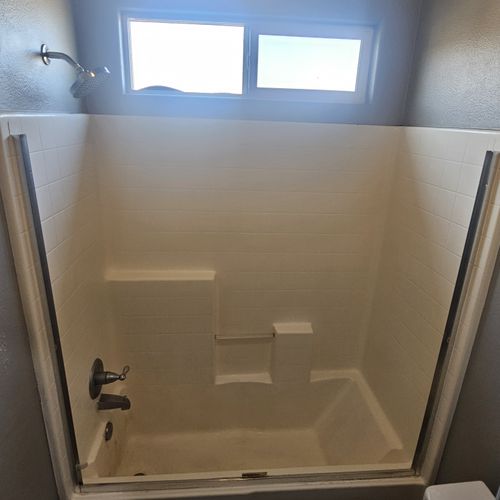 Shower and Bathtub Repair