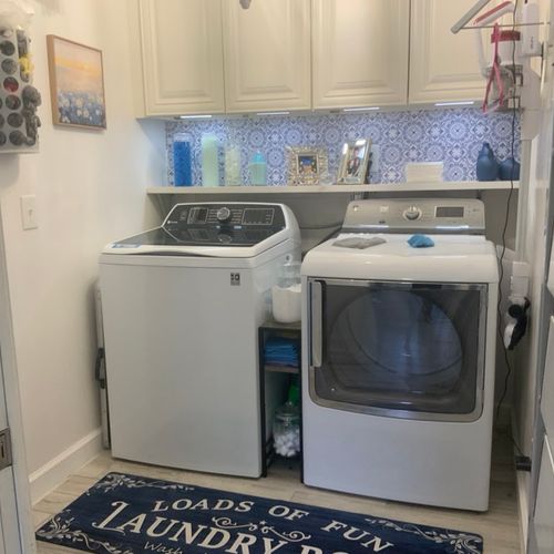 Chris did a nice job painting the laundryroom.