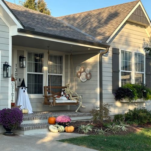 Traditional Ranch - New Brick and Swing installed 