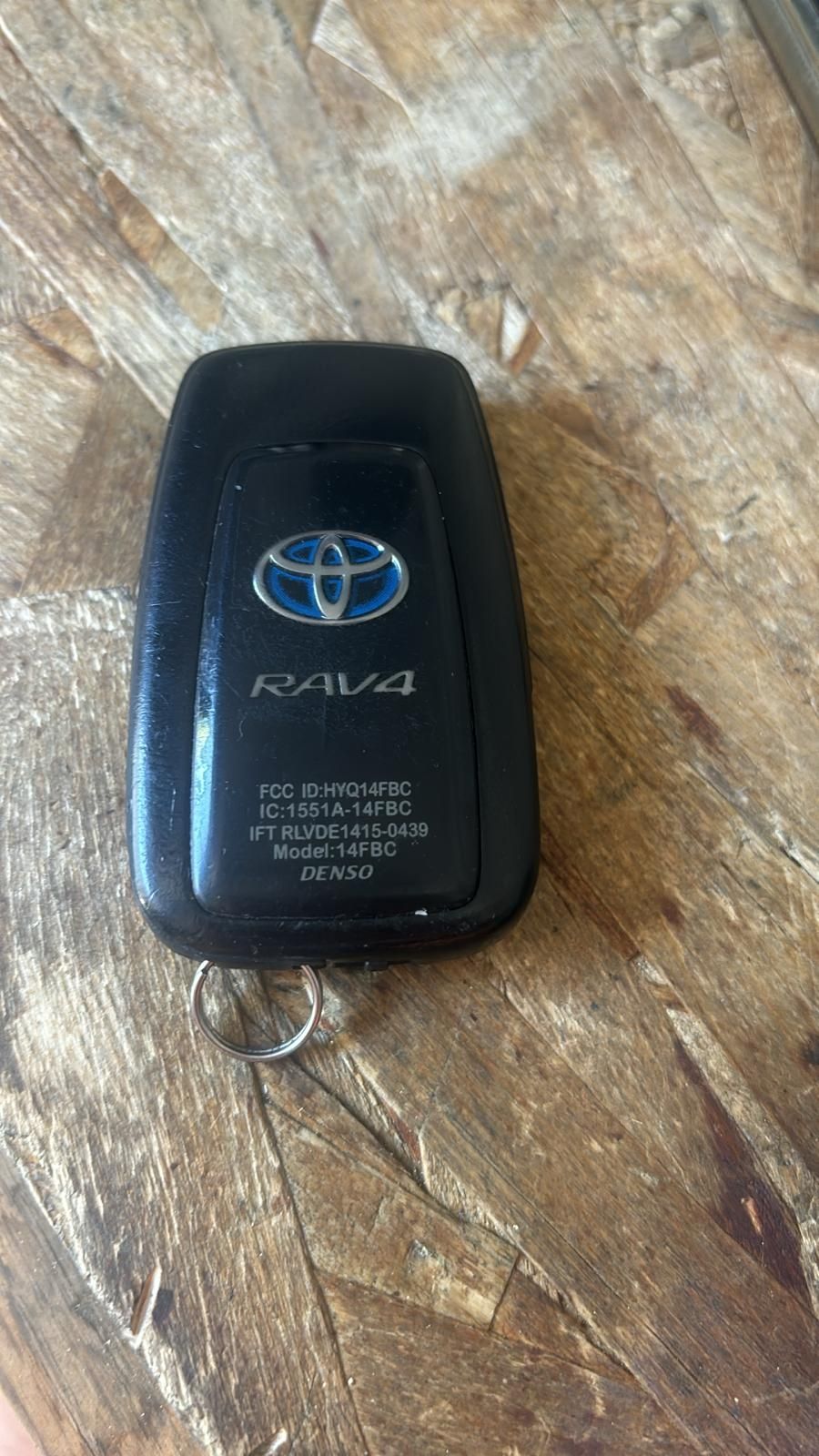 Repair Toyota RAV4 smart key