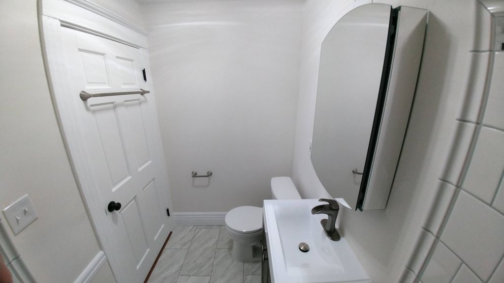 Light bath remodel.